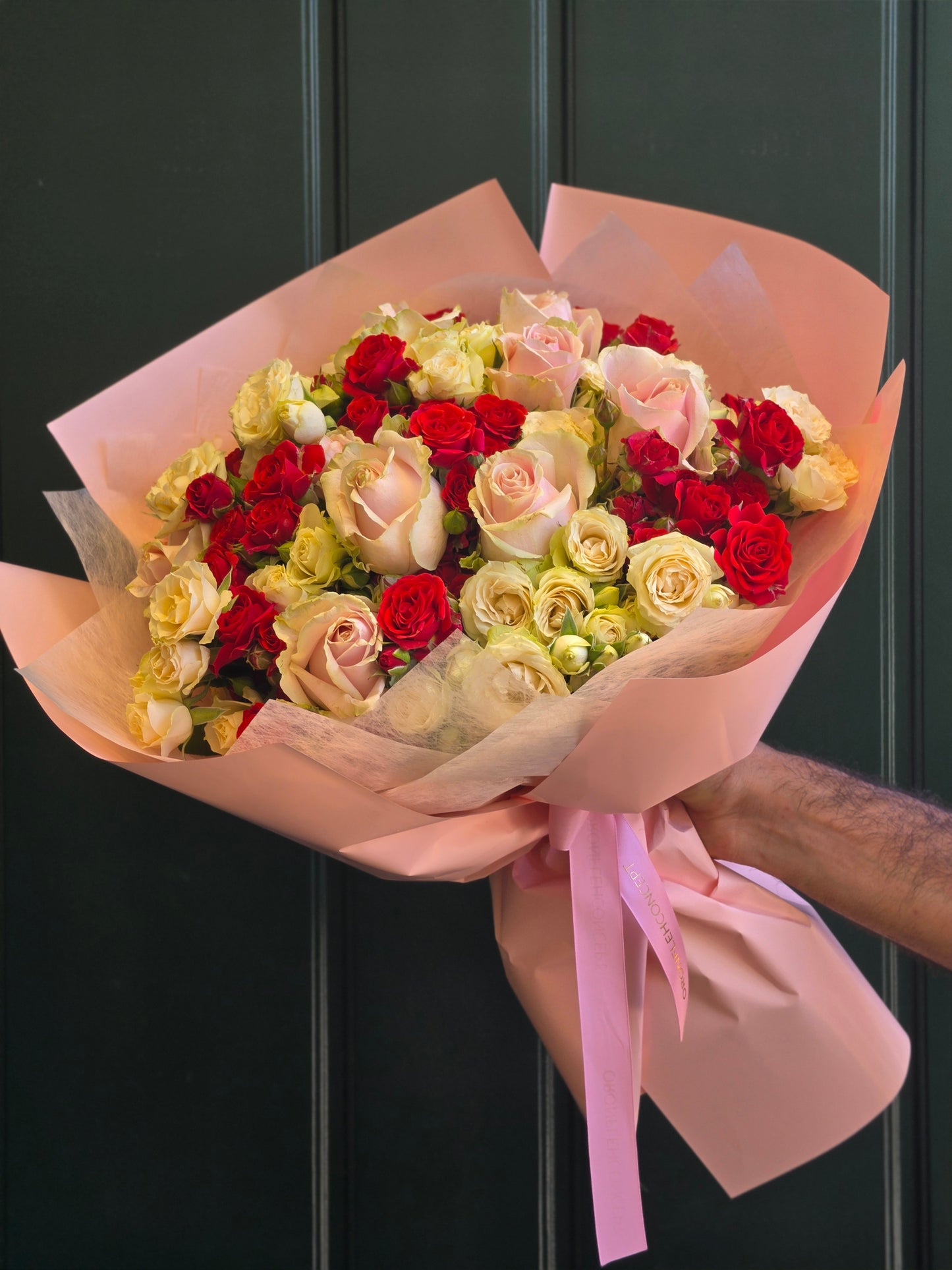SCARLET ROMANCE