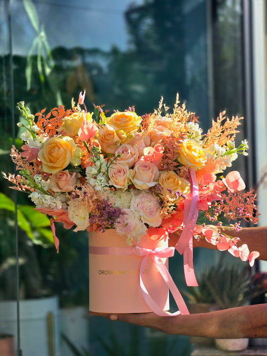 BLUSH ROYAL