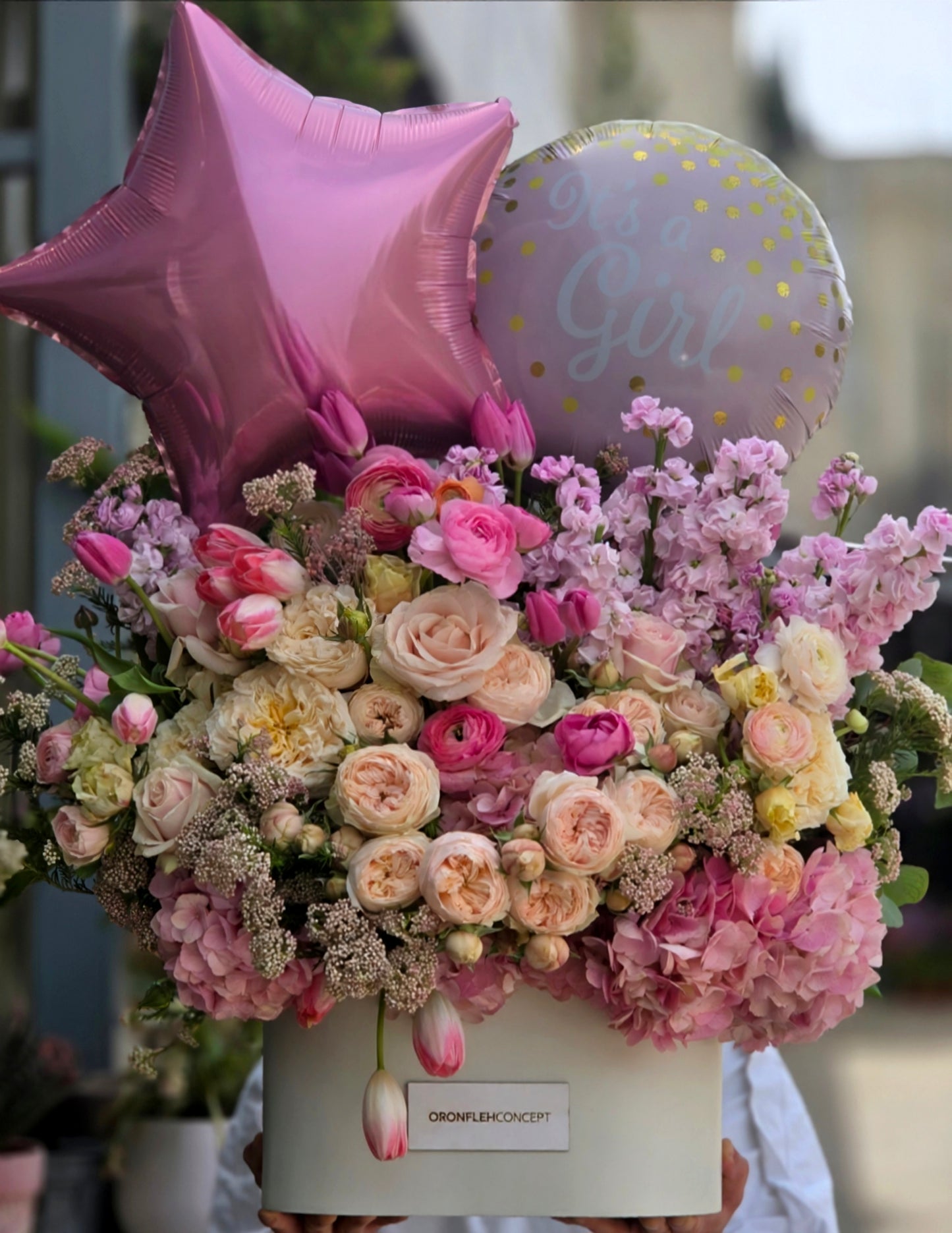 QUEEN OF PINK